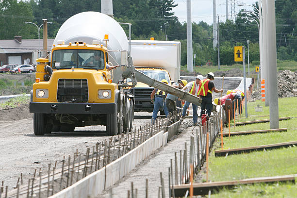 Best Concrete Sidewalk Installation in Highland Park, MI